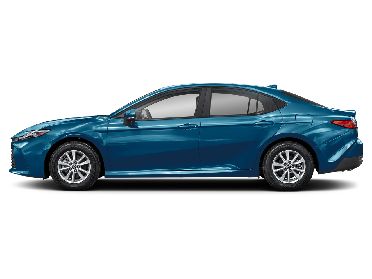 2026 Toyota Camry LE - Photo 3