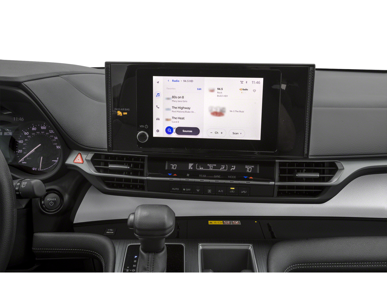 2026 Toyota Sienna LE 8 Passenger