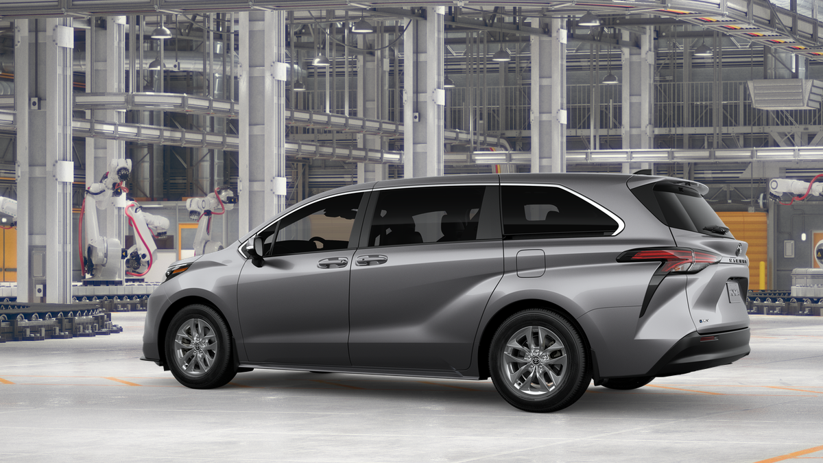 2026 Toyota Sienna LE