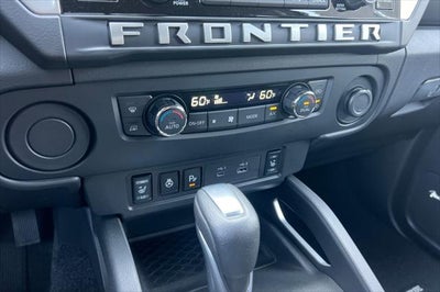 2025 Nissan Frontier SV