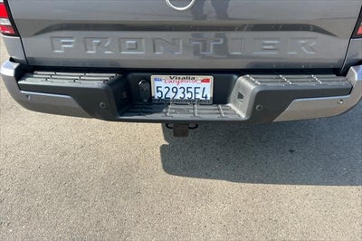 2025 Nissan Frontier SV