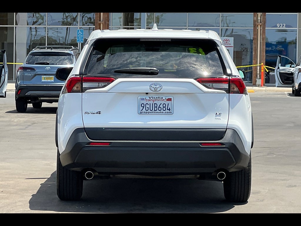 2023 Toyota RAV4 LE