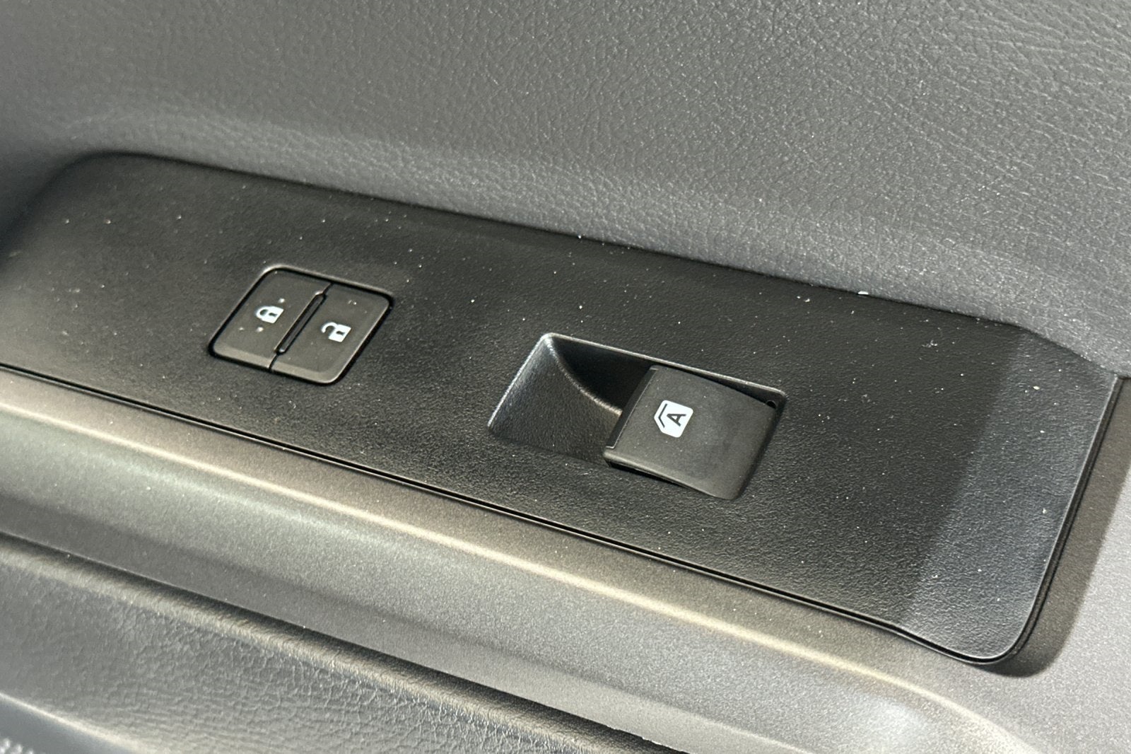 2023 Toyota Tacoma V6