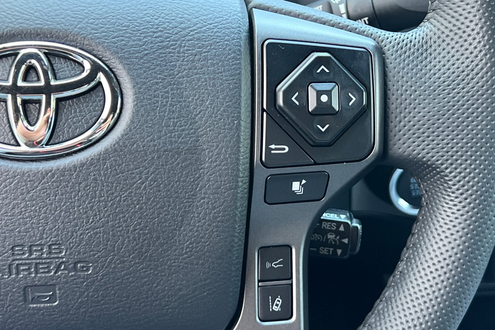 2023 Toyota Tacoma 4WD TRD Off-Road