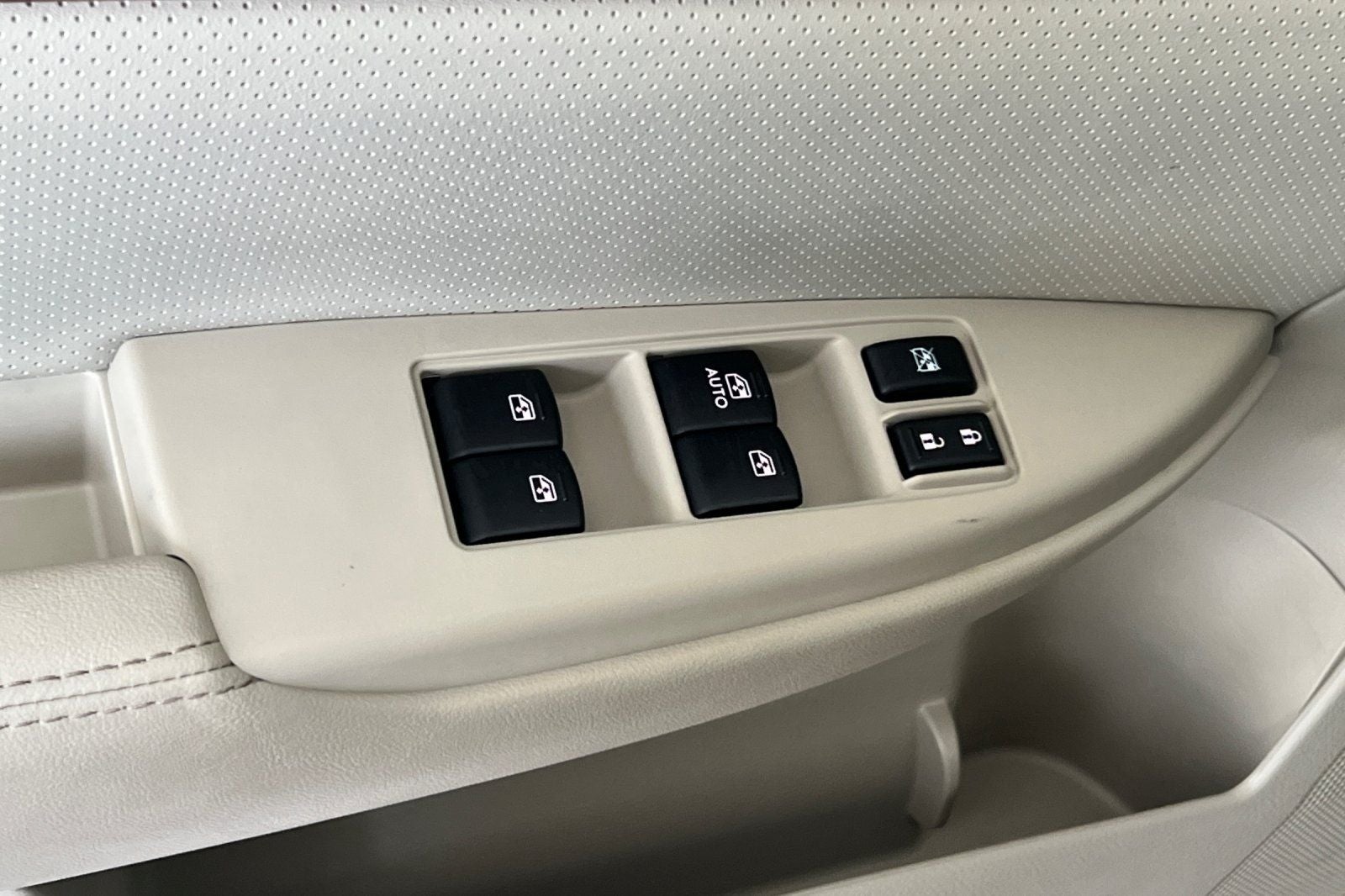 2013 Subaru Outback 3.6R Limited