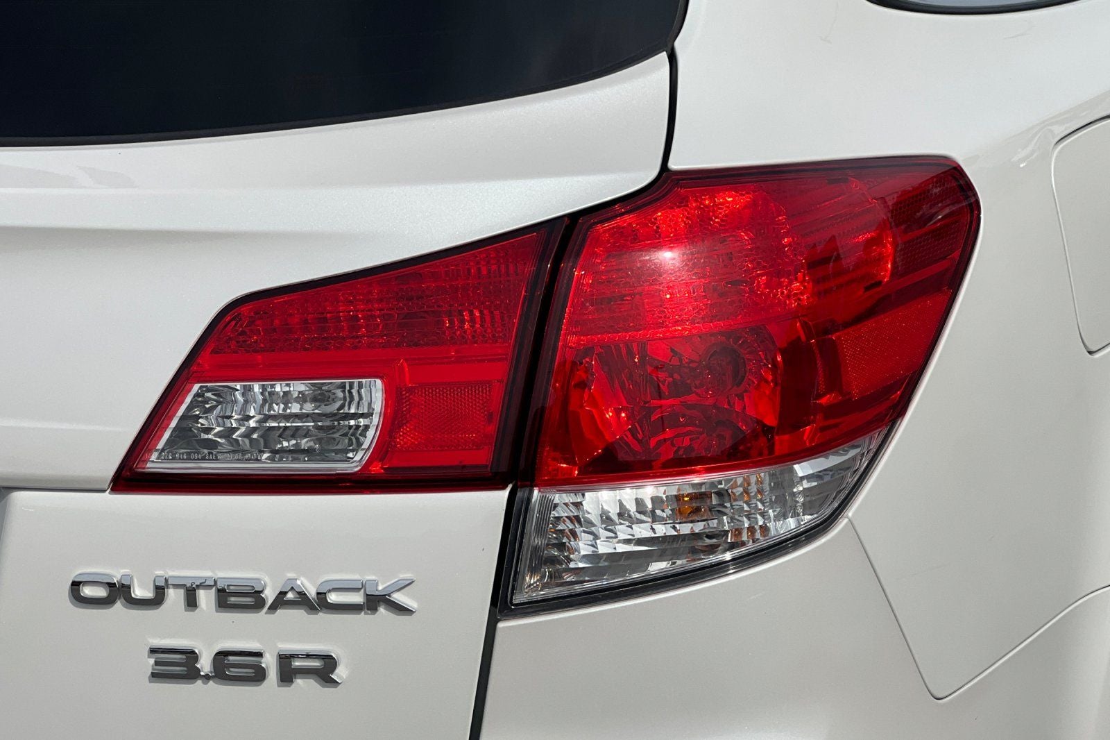 2013 Subaru Outback 3.6R Limited