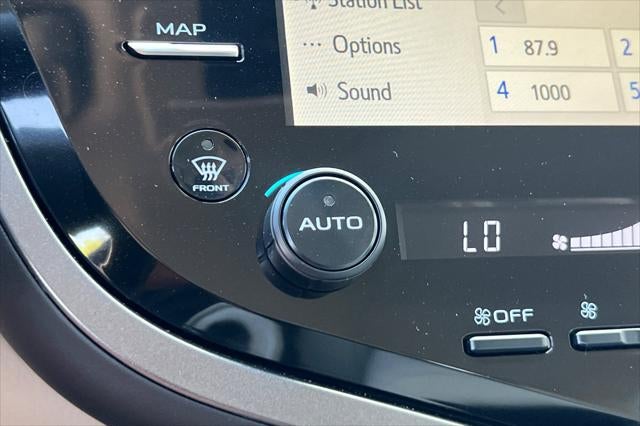 2020 Toyota Camry XLE