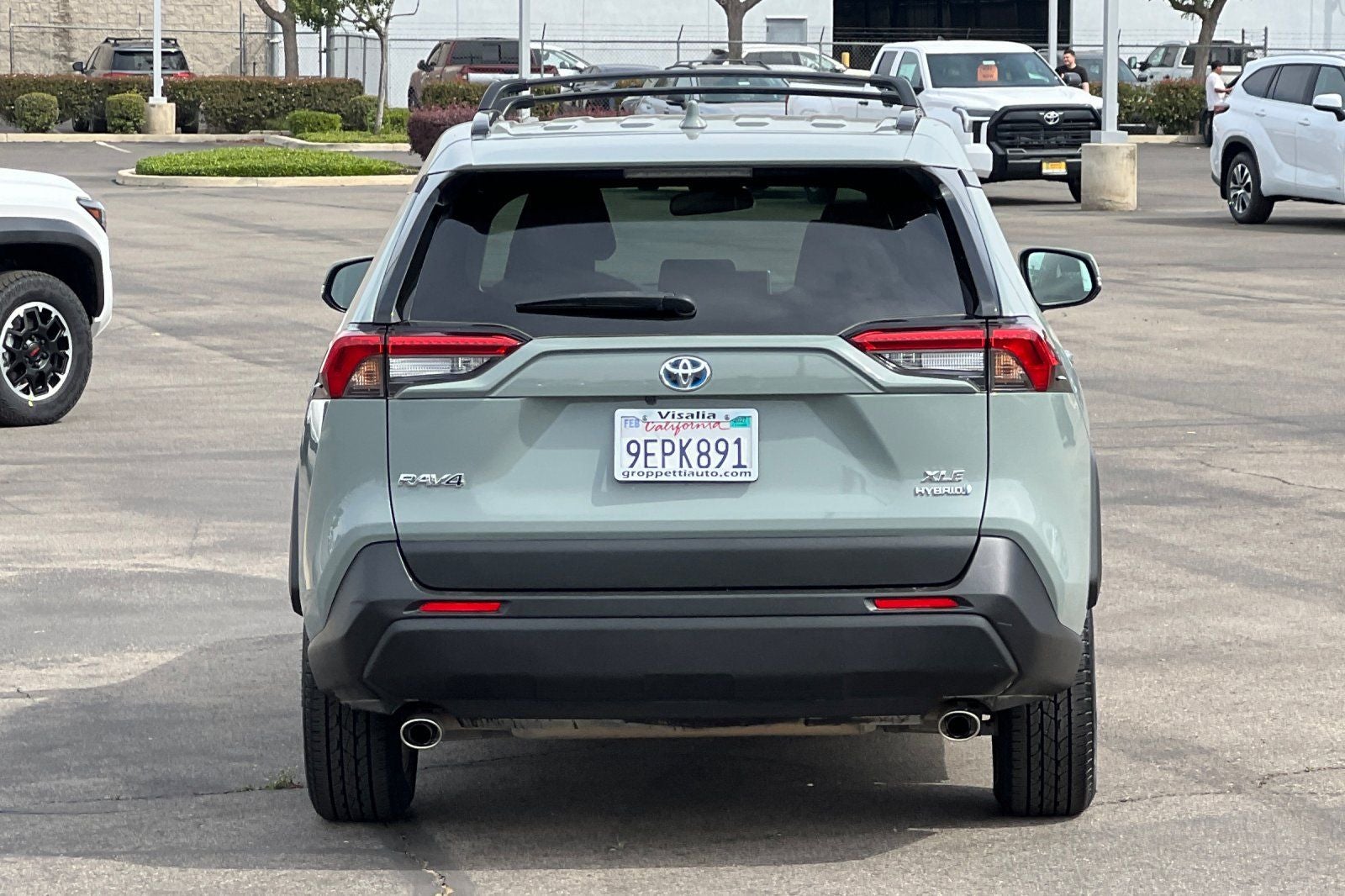 2023 Toyota RAV4 Hybrid XLE