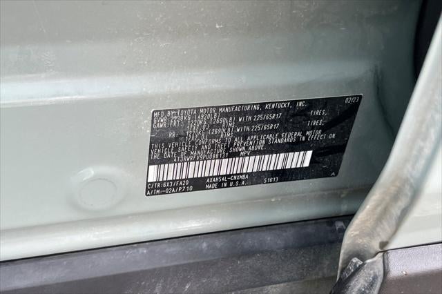 2023 Toyota RAV4 Hybrid XLE