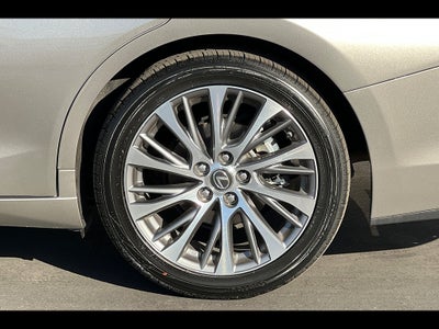 2020 Lexus ES Base