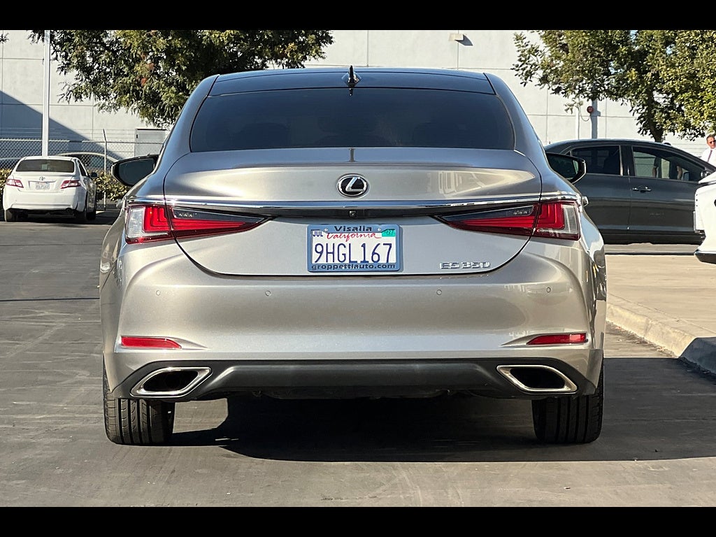 2020 Lexus ES Base