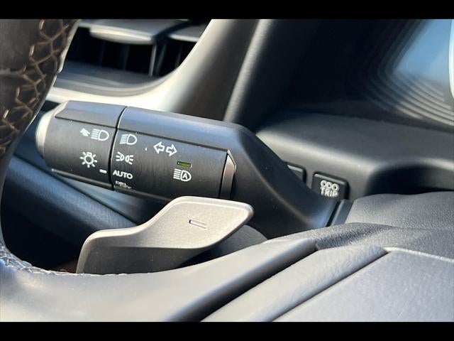 2020 Lexus ES Base
