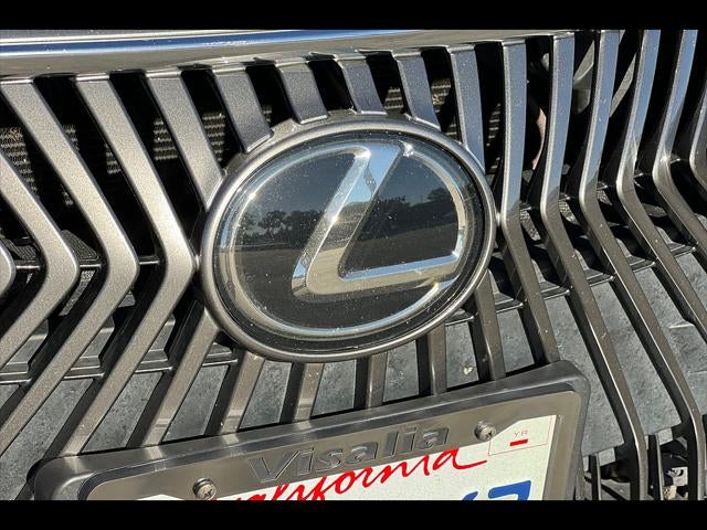 2020 Lexus ES Base