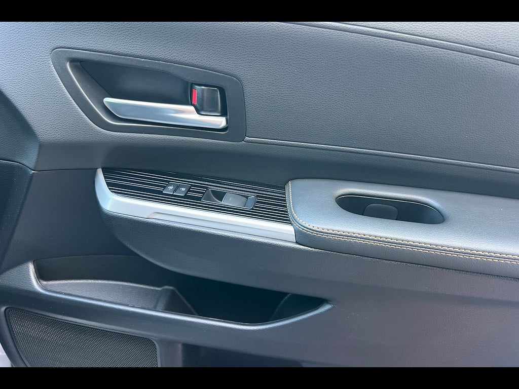 2025 Toyota Sienna XSE 7-Passenger