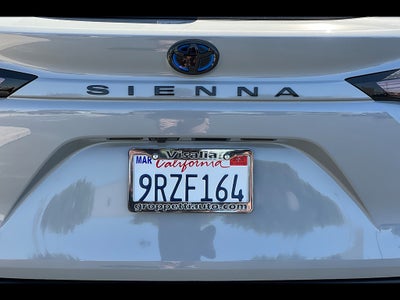 2025 Toyota Sienna XSE 7-Passenger