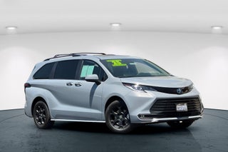 2025 Toyota Sienna XSE 7-Passenger