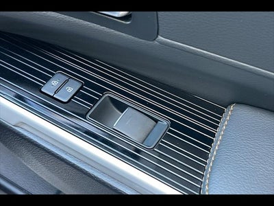 2025 Toyota Sienna XSE 7-Passenger