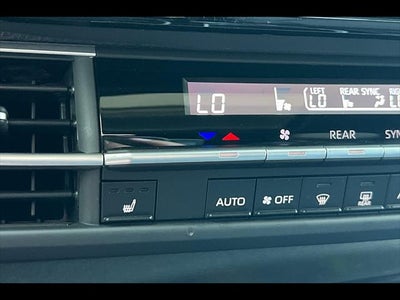 2025 Toyota Sienna XSE 7-Passenger