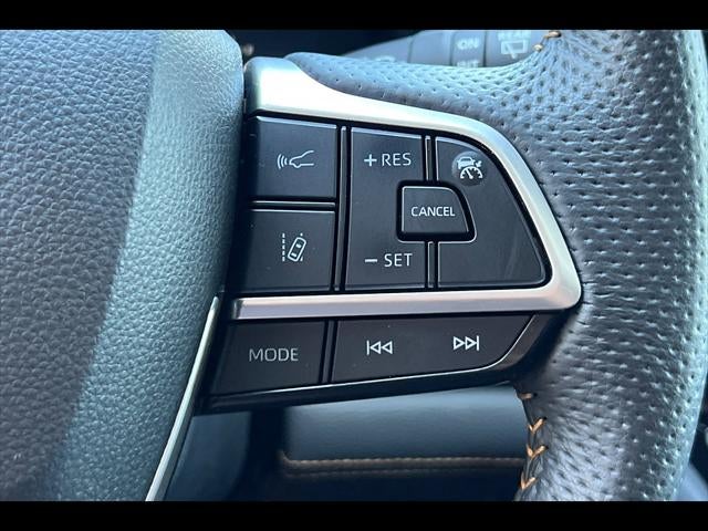 2025 Toyota Sienna XSE 7-Passenger