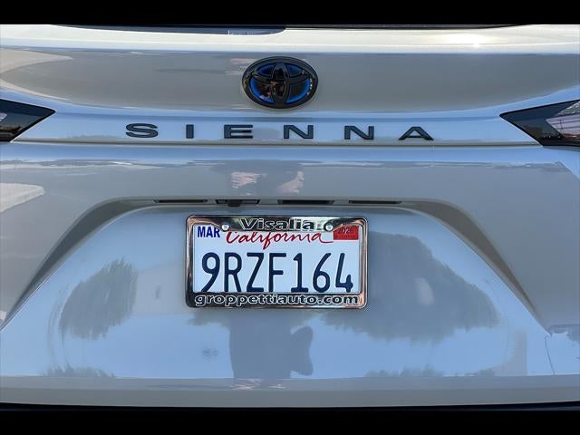 2025 Toyota Sienna XSE 7-Passenger
