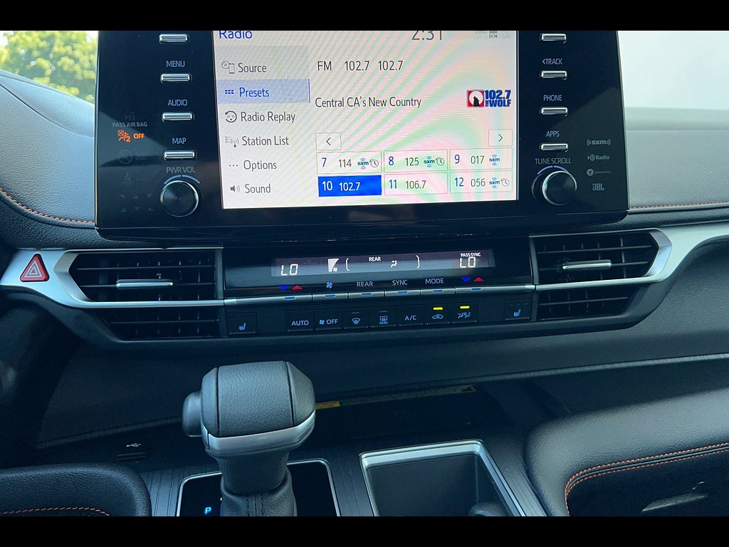 2023 Toyota Sienna XSE 7-Passenger