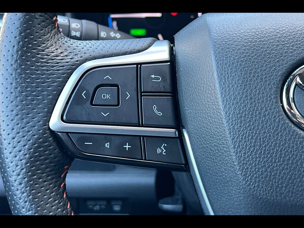 2023 Toyota Sienna XSE 7-Passenger