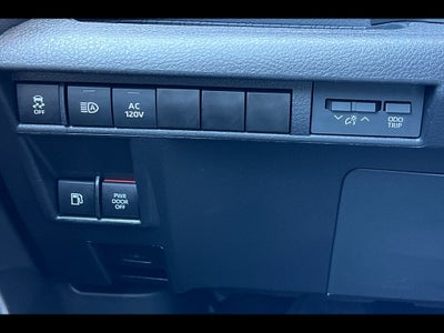 2023 Toyota Sienna XSE 7-Passenger