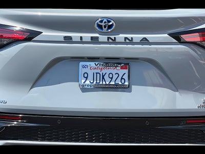 2023 Toyota Sienna XSE 7-Passenger
