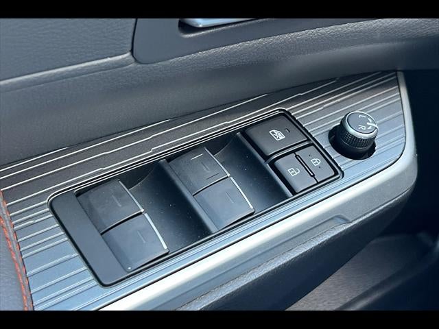 2023 Toyota Sienna XSE 7-Passenger