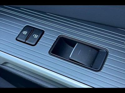 2023 Toyota Sienna XSE 7-Passenger