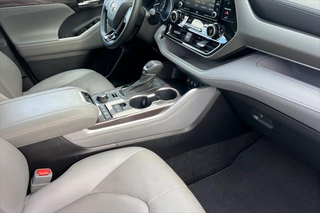 2021 Toyota Highlander Limited