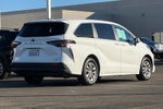 2023 Toyota Sienna LE 8 Passenger