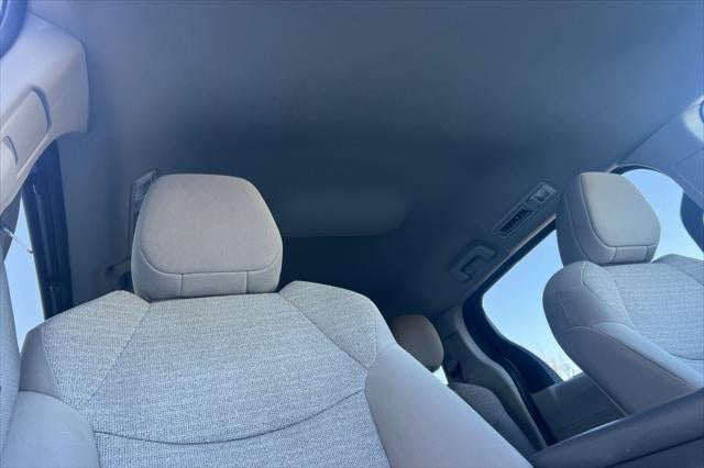 2023 Toyota Sienna LE 8 Passenger