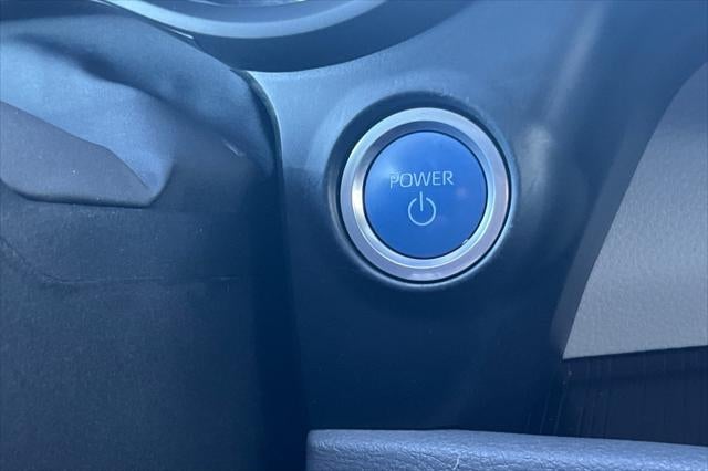 2023 Toyota Sienna LE 8 Passenger