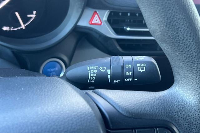 2023 Toyota Sienna LE 8 Passenger