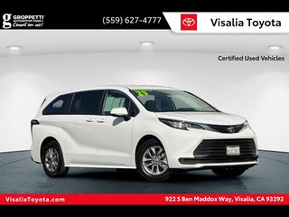2023 Toyota Sienna LE 8-Passenger
