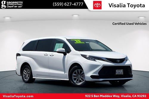 2023 Toyota Sienna LE 8-Passenger
