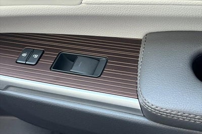 2023 Toyota Sienna LE 8-Passenger