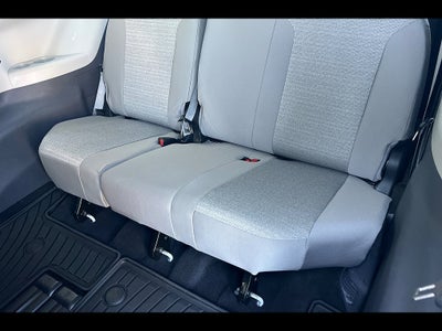 2023 Toyota Sienna LE 8-Passenger