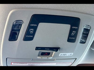 2023 Toyota Sienna LE 8-Passenger