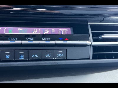 2023 Toyota Sienna LE 8-Passenger