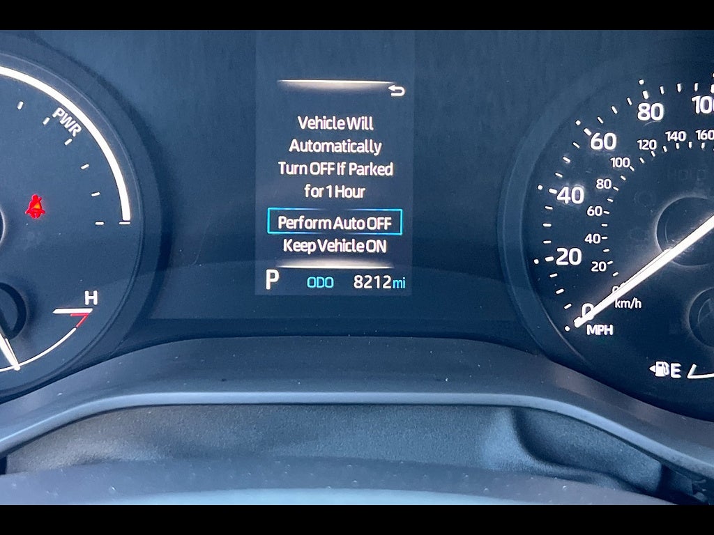2023 Toyota Sienna LE 8-Passenger