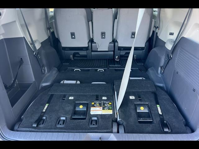 2023 Toyota Sienna LE 8-Passenger