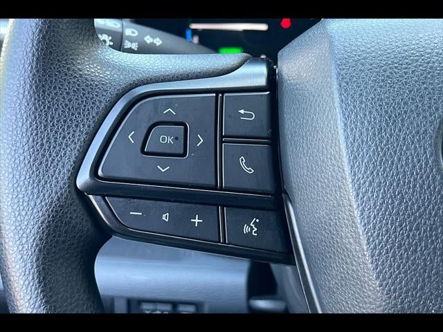 2023 Toyota Sienna LE 8-Passenger