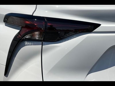 2023 Toyota Sienna LE 8-Passenger
