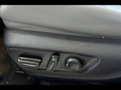 2025 Toyota Sienna XLE 8-Passenger