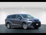2025 Toyota Sienna XLE 8-Passenger