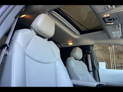 2025 Toyota Sienna XLE 8-Passenger