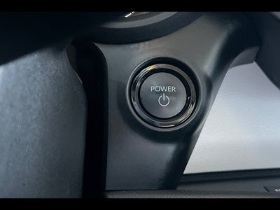 2025 Toyota Sienna XLE 8-Passenger