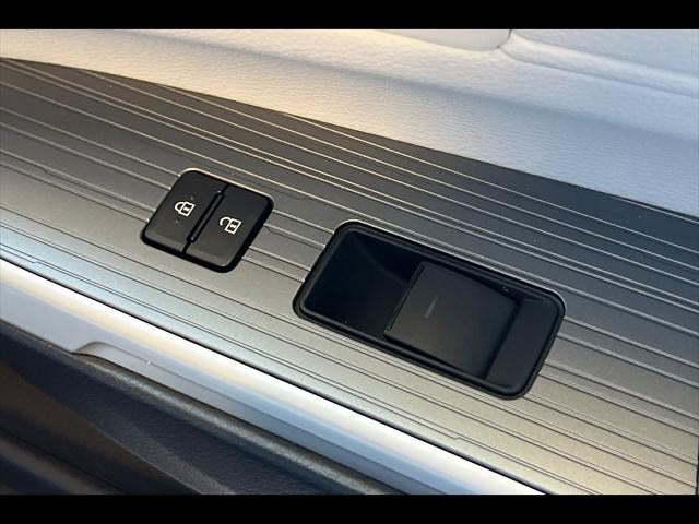 2025 Toyota Sienna XLE 8-Passenger